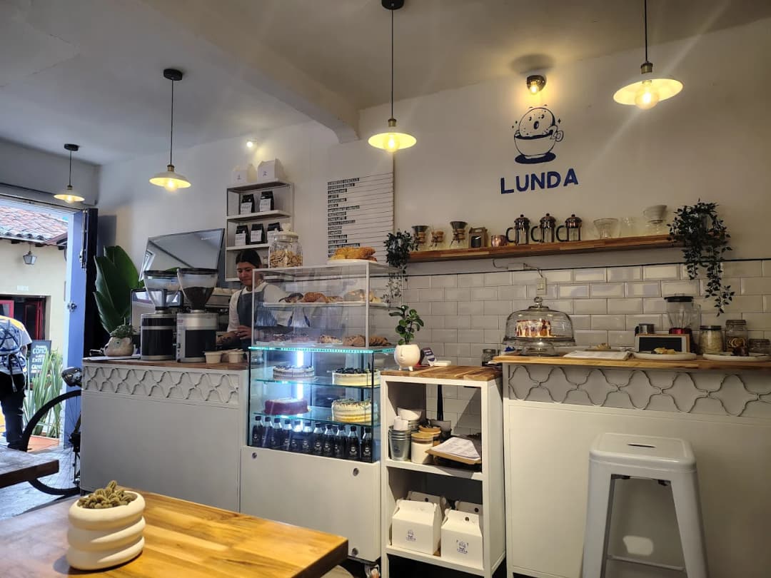 Lunda Coffee & Bagels